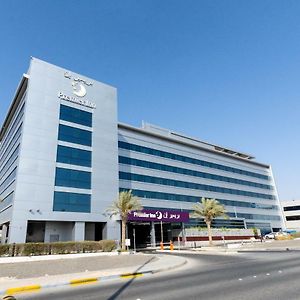 Premier Inn Abu Dhabi Airport Business Park Exterior photo