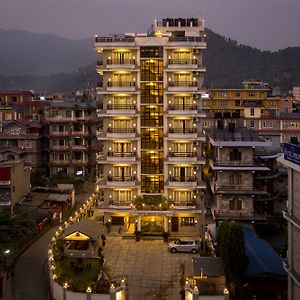 Hotel White Pearl Pokhara Exterior photo