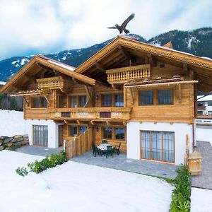 Alpenchalet Brucke Villa Mayrhofen Exterior photo