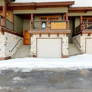 Blacksmith Lodge 7 Big White Ski Resort Exterior photo