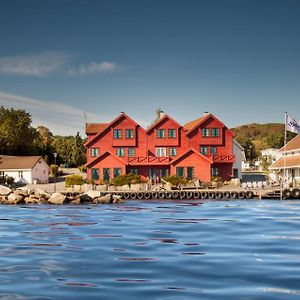 Sjøberg Ferie og Hotell Østhusvik Exterior photo