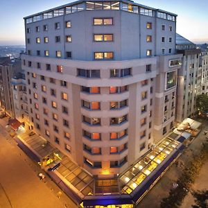 Best Western Eresin Hotels Taxim Estambul Exterior photo