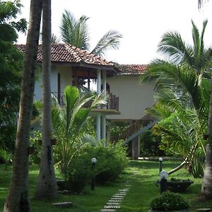 Coconut Island Tangalle Exterior photo