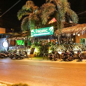 Tropic Hostel And Restaurant Phan Thiết Exterior photo