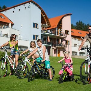 Lipno Lake Resort Lipno nad Vltavou Exterior photo