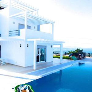 Luxury Villa With Amazing View, Cesme Çeşme Exterior photo