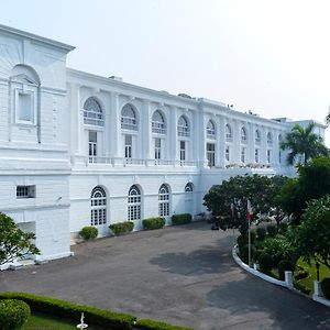 Maidens Hotel Neu-Delhi Exterior photo