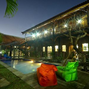Tropical Canggu Hostel Canggu (Bali) Exterior photo