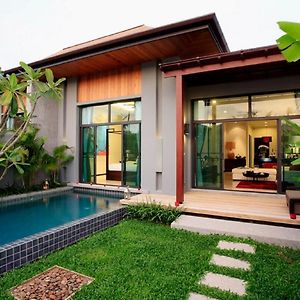 Two Villas Holiday - Onyx Style Nai Harn Beach, Phuket Exterior photo