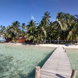 Private Room In San Blas Islands Plus Meals Waisalatupo Exterior photo