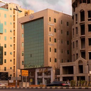 Mbit Althlia Llshkk Almkhdoma Chgil o Edara Almasia Ia Aparthotel Jeddah Exterior photo