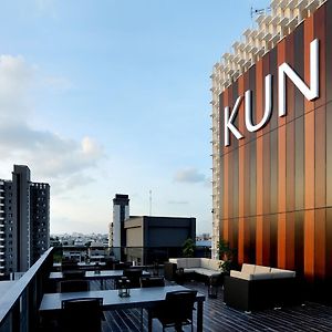 Kun Hotel Taichung Exterior photo