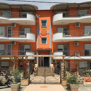 Orange House Apartment Керамоти Exterior photo