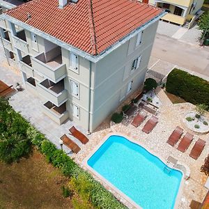Apartments And Rooms Degra Umag Exterior photo