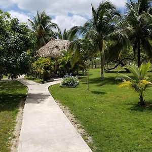 Nature Resort Bermudian Landing Exterior photo